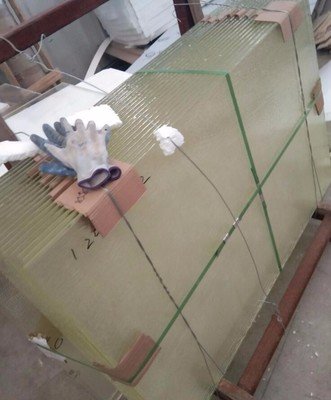 嘉峪关铅玻璃观察窗的高度设计